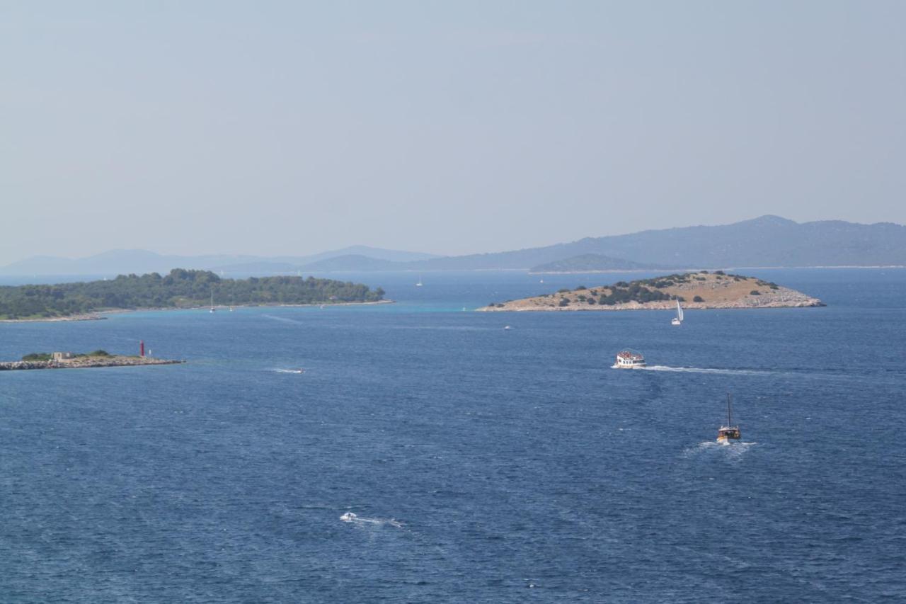 Apartments With A Parking Space Sali, Dugi Otok - 8181 Exterior foto