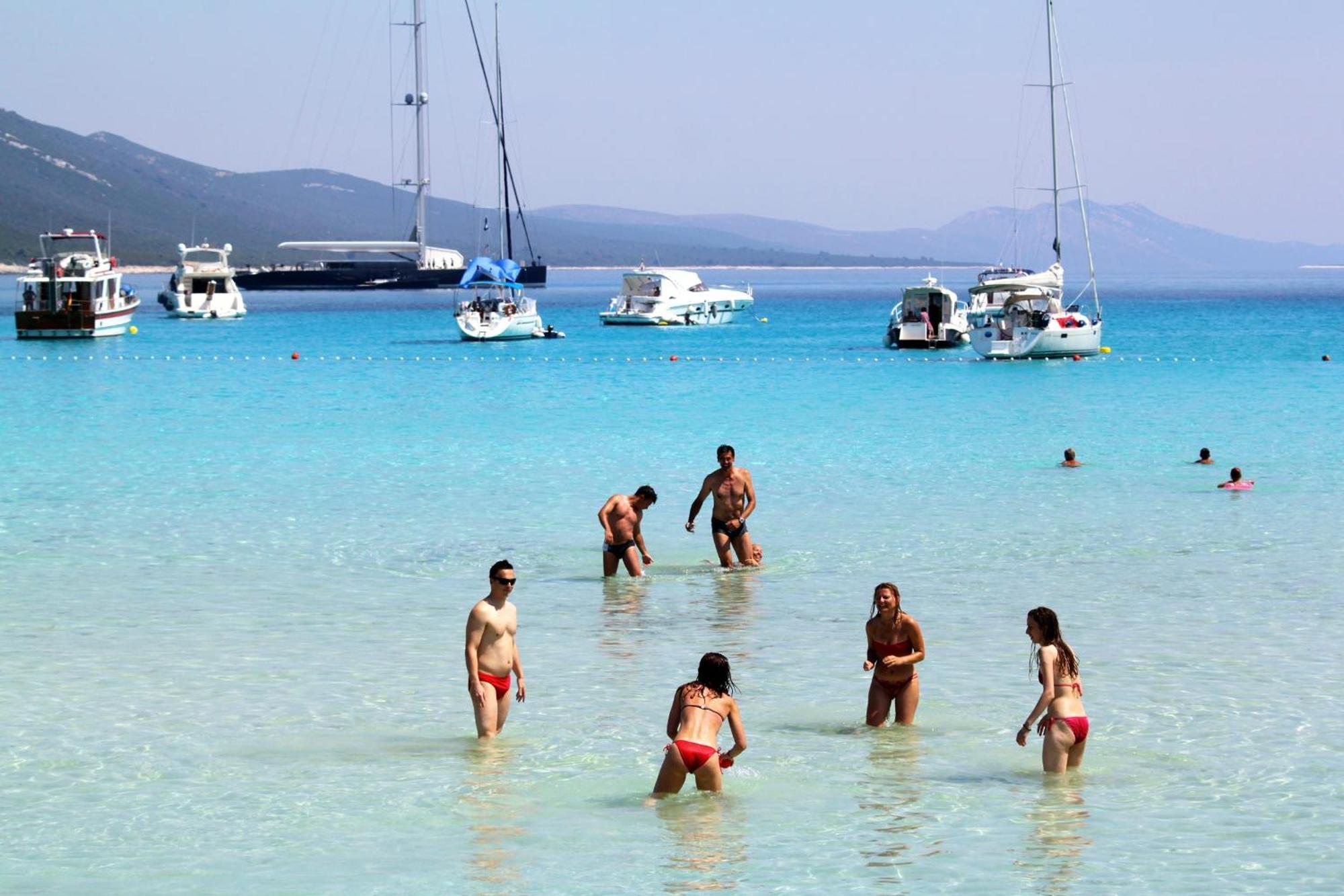 Apartments With A Parking Space Sali, Dugi Otok - 8181 Exterior foto